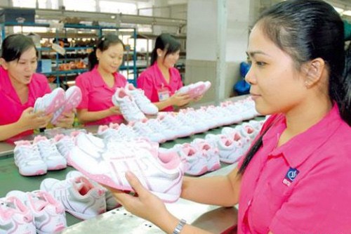 За 7 месяцев объём экспорта обуви Вьетнама составил $4,8 млрд - ảnh 1